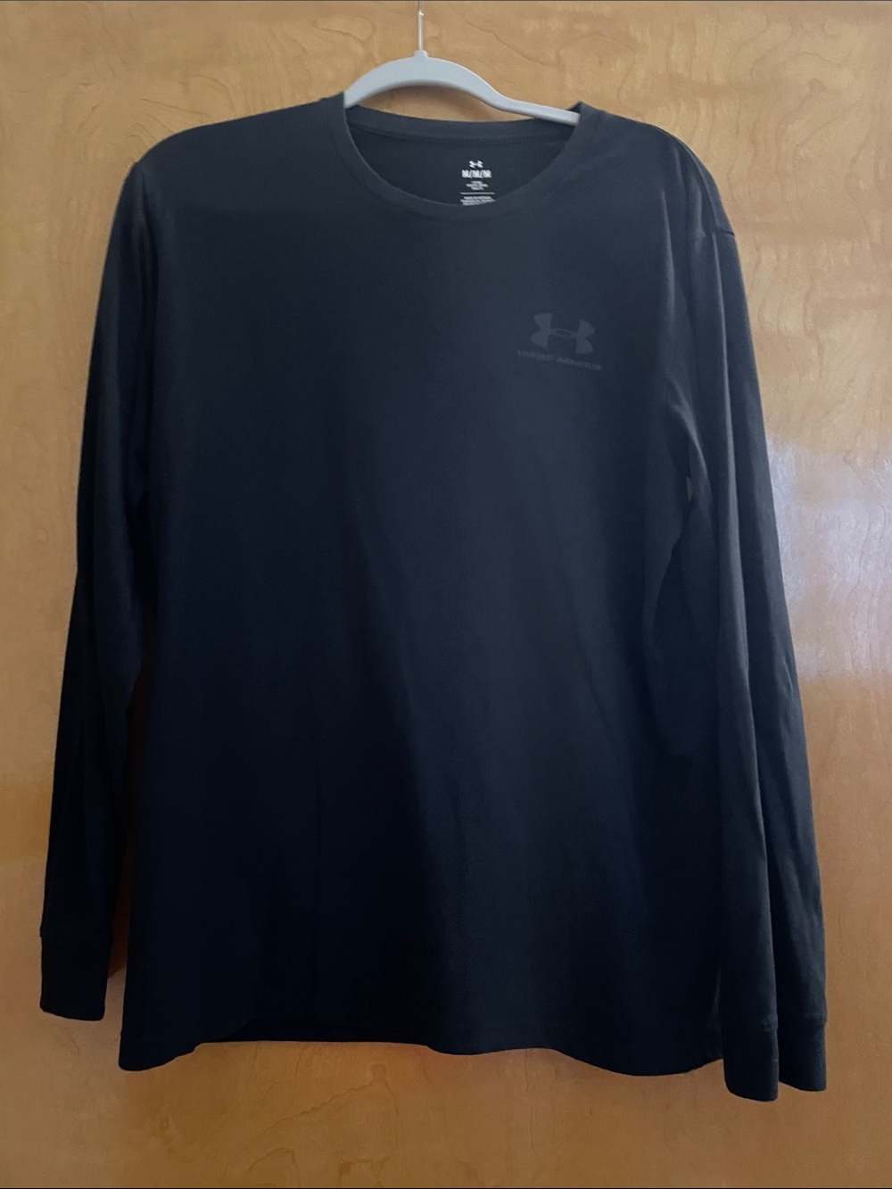 Under Armour Black Long Sleeve Crew Performance Tee